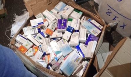 بالصور... ضبط شاحنة مُحمّلة بأدويّة مُهرّبة