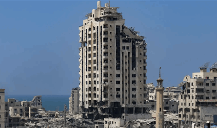 &quot;والا&quot;: الجيش الإسرائيلي يخطط لمواصلة هدم أبراج سكنية وسط غزة