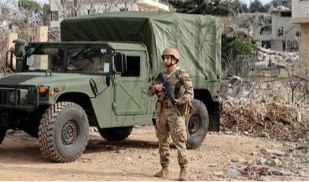 تبادل إطلاق نار بين الجيش ومطلوب يترأس عصابات خطف... وهذا ما حصل