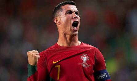 لهذا السبب رفض غوارديولا التعاقد مع رونالدو في الـ 2024
