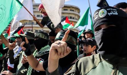 في لبنان.. مسؤولون &quot;تركوا هواتفهم&quot;!