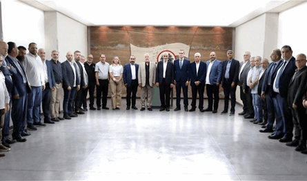 جعجع التقى مخاتير منطقة بعبدا