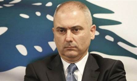 محفوض.. للتقيد بشعار وطني دائمًا على حق
