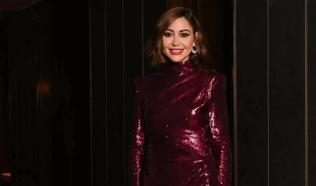 منة شلبي تحصد جائزة &quot;الإنجاز الإبداعي&quot; في مهرجان الجونة السينمائي