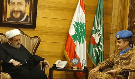 مفتي صور استقبل قائد اليونيفيل: لا تعافٍ للبنان دون إعادة الإعمار وعودة الأهالي
