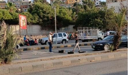 قطع اوتوستراد البداوي.. اليكم الاسباب