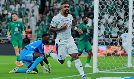 الهلال يحقق أسرع ثلاثية له أمام الأهلي