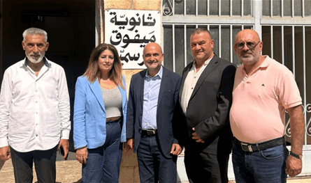 أبي رميا يزور مدارس ميفوق وحصارات ويطلع على مراحل مشروع الطاقة الشمسية