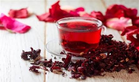 فوائد صحية عديدة لتناول مشروب الكركديه.. تعرفوا عليها