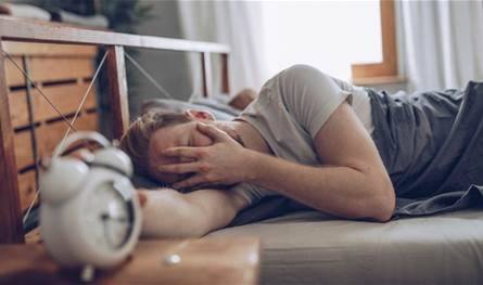 لون البول في الصباح.. على ماذا يدل؟