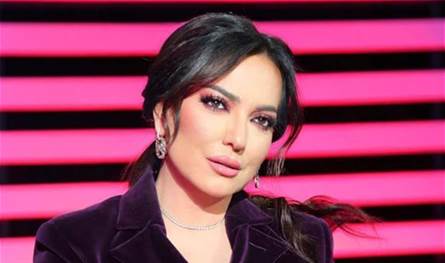 بعد تسريب تسجيل صوتي نسب لها.. أمل عرفة تدعم ابنتها