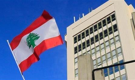 متعاقدو وزارة الاعلام إلى التثبيت بعد طول انتظار؟