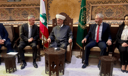 دريان بحث في الأوضاع الوطنية مع التيار الوطني الحر وشخصيات سياسية وقضائية