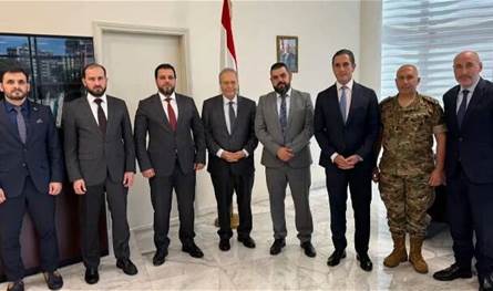 ملف السجناء والمفقودين محور اجتماع اللجنة القضائية اللبنانية- السورية في بيروت