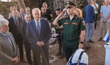 المجلس الأرثوذكسي شارك في ازاحة الستار عن النصب التذكاري لجنود البحرية الروسية