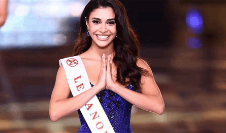 ملكة جمال لبنان السابقة تتألق بالأحمر.. وتستعيد ذكريات التتويج (صور)