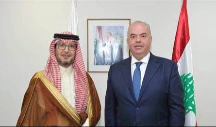 السفير السعودي زار وزير الاتصالات... وهذا ما جرى عرضه