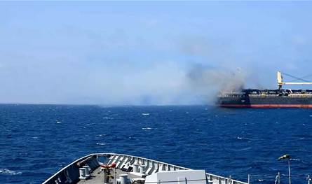 في خليج عدن.. وفاة أحد أفراد طاقم سفينة هولندية بعد هجوم حوثي