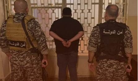 بتهمة الابتزاز عبر &quot;تيك توك&quot;.. توقيف شاب في الجنوب