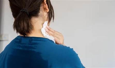 ما الفرق بين العرق الساخن والبارد؟