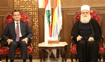 شيخ العقل.. لقاءات لمناقشة الشراكة الوطنية والقضايا الإنسانية