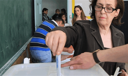 تراجع الاهتمام الدولي بلبنان ودفع فرنسي لاجراء الانتخابات
