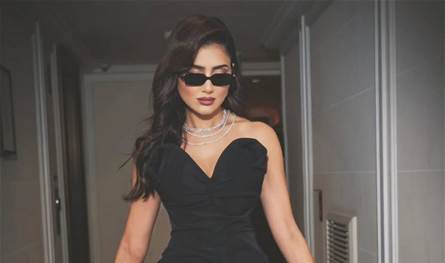بمناسبة عيدها المخرج الشهير يُفاجئ زوجته الفنانة بسيارة &quot;رولس رويس&quot;.. سعرها خيالي! (صور)