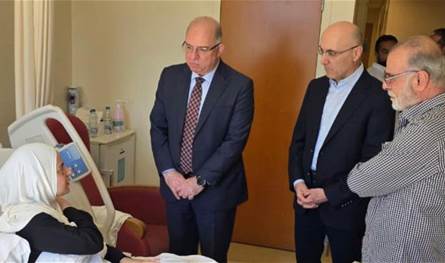 الحجار وحيدر يزوران الجريحة أماني بزي في بيروت