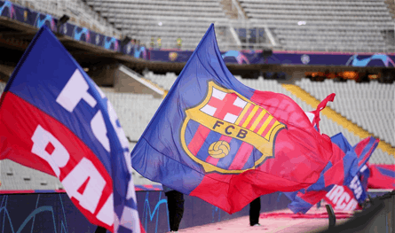 برشلونة يترقّب… ويونايتد يتحرّك