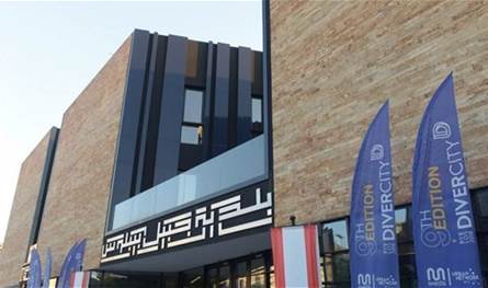 حرس بلدية جبيل يوقف سارق كنيسة أكوايلينا خلال محاولته الفرار