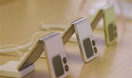 سينافس هواتف Galaxy Z Flip.. هواوي بدأت بالترويج لهاتفها الجديد