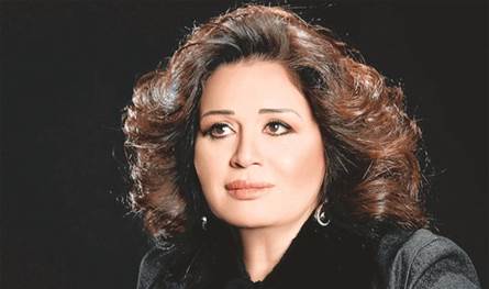 إلهام شاهين: منة شلبي أشعلت النار في نفسها من أجل مشهد