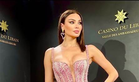 بعد الكشف عن علاقة حب سرية بينهما.. فارس كرم يطل لأول مرة مع حبيبته مذيعة الـ MTV (صور)