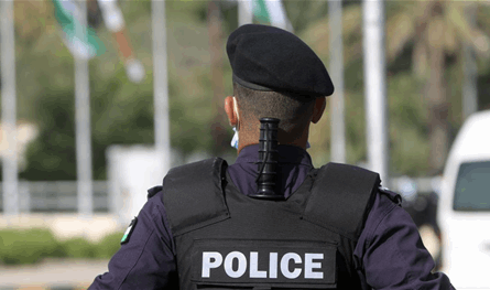 جريمة مروعة في بلد عربي.. قتل طفليه انتقاما من زوجته