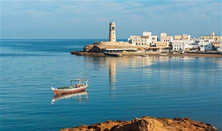 البحرية الباكستانية تضبط مخدّرات بقيمة تقارب مليار دولار في بحر العرب