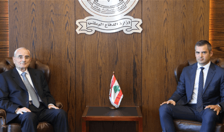 منسى يلتقي فرنجية ويزور دلّول مطمئناً على صحته