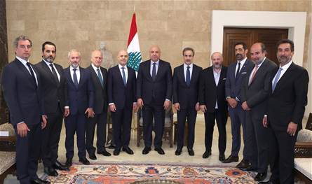اقتراع المغتربين إلى مجلس الوزراء وعون: الانتخابات في موعدها 