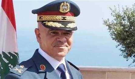 اللواء لاوندس يكرّم فريق الرياضة في أمن الدولة لإنجازاته