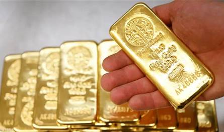 بعد ارتفاعات قياسية الذهب يسجل تراجعا إضافيا.. هل نبيع أو نشتري؟  