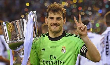 بمساعدة شريكها.. خادمة الأسطورة كاسياس تسرق ألقاب ريال مدريد!