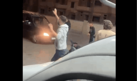 ظهورٌ مسلح في بلدة لبنانية.. إشكال وتوتر كبير (فيديو)