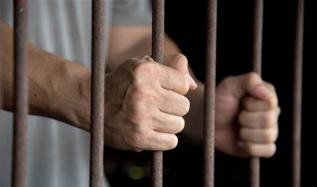 ستة أشهر وغرامة… لاعب معروف إلى السجن