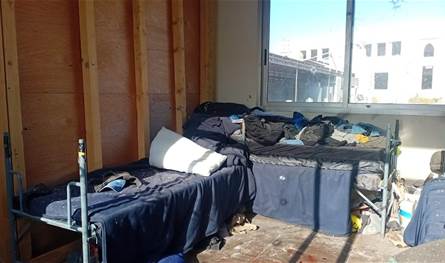 بالصور: آثار العدوان الاسرائيلي فجرا على بلدية بليدا وإعدامه الشهيد إبراهيم سلامة في فراشه