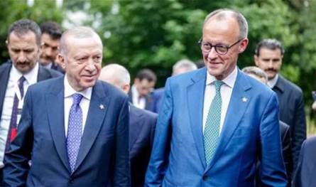 باب لتعزيز التعاون.. زيارة المستشار الألماني ميرتس إلى أنقرة