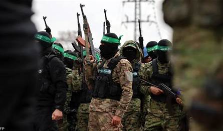 تقرير لـ&quot;The Spectator&quot; يكشف: حماس تختبر صبر إسرائيل