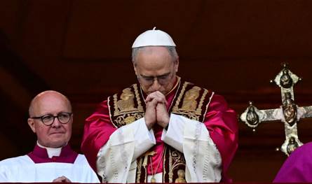 الطرق تجهّز لاستقبال البابا.. الأشغال تكثف أعمالها قبل الزيارة الرسولية