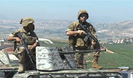 ماذا يعني تفويض الجيش بالردّ على إسرائيل؟