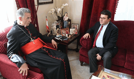 الراعي يستقبل الأمين العام للرابطة المارونية في بكركي