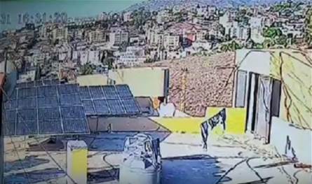 بالفيديو... شاهدوا لحظة إستهداف الشقة السكنية في النبطية