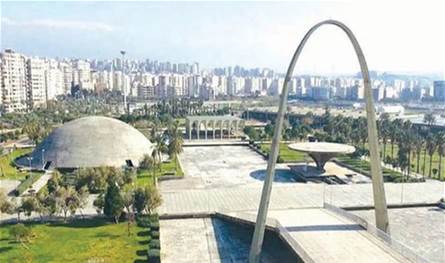 مسؤولون في المعهد العربي للتخطيط في الكويت زاروا معرض رشيد كرامي الدولي